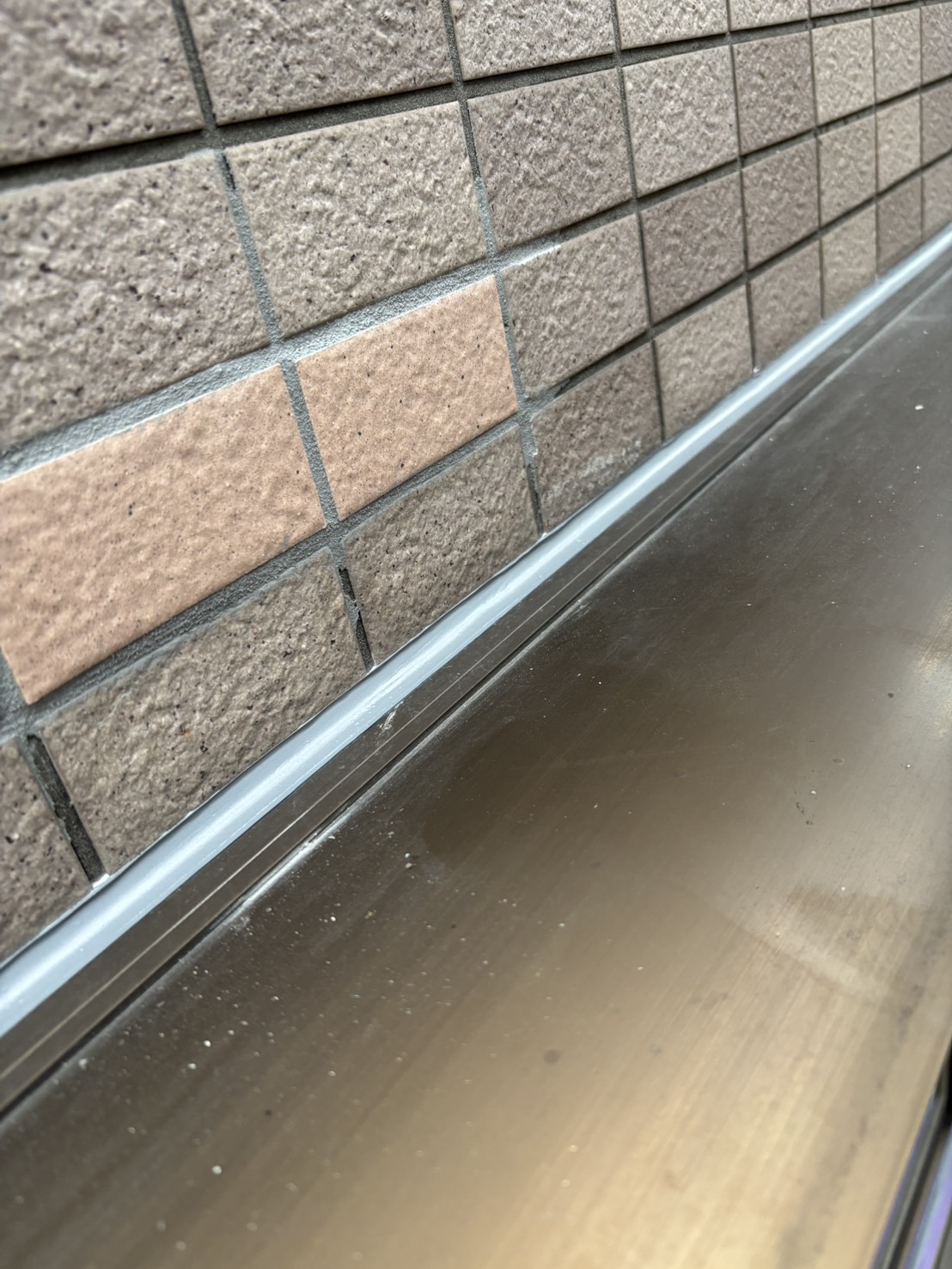 屋上の防水対策とコーキングの関係